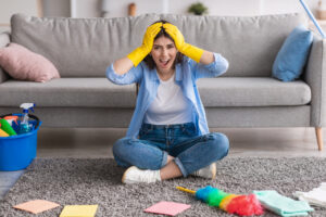 Jak skutecznie pokonać pleśń w domu?